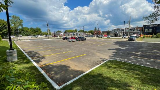 Arthur Street Parking Lot in summer