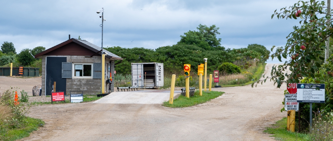 Landfill scalehouse