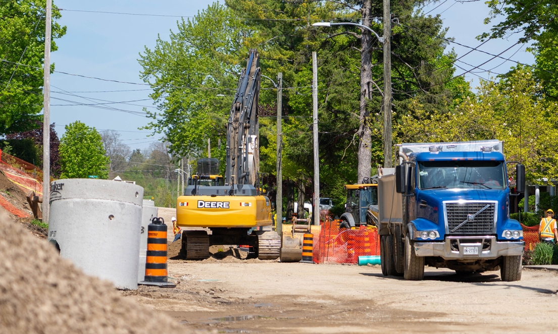 Construction activity on Louisa Street West