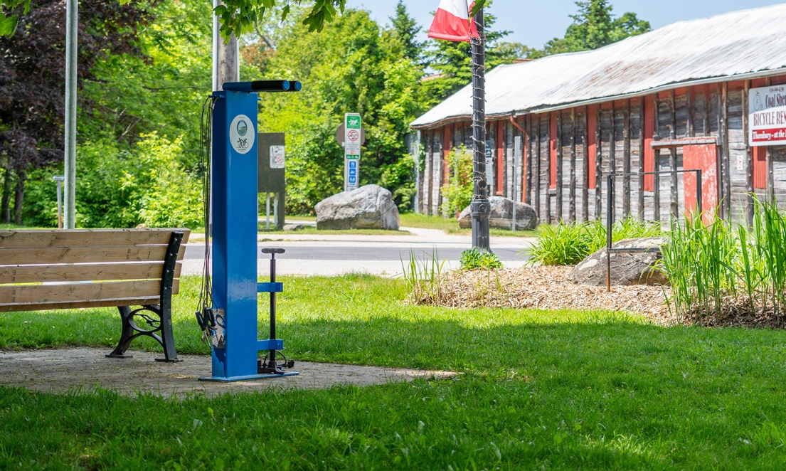 Bike repair stand in Bruce Street Parkette
