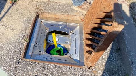 Macro litter trap installed in storm sewer grate